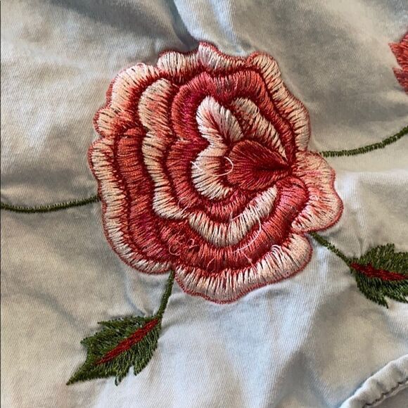 SPEED Limit MPH Off the shoulder embroidery top - Picture 7 of 8